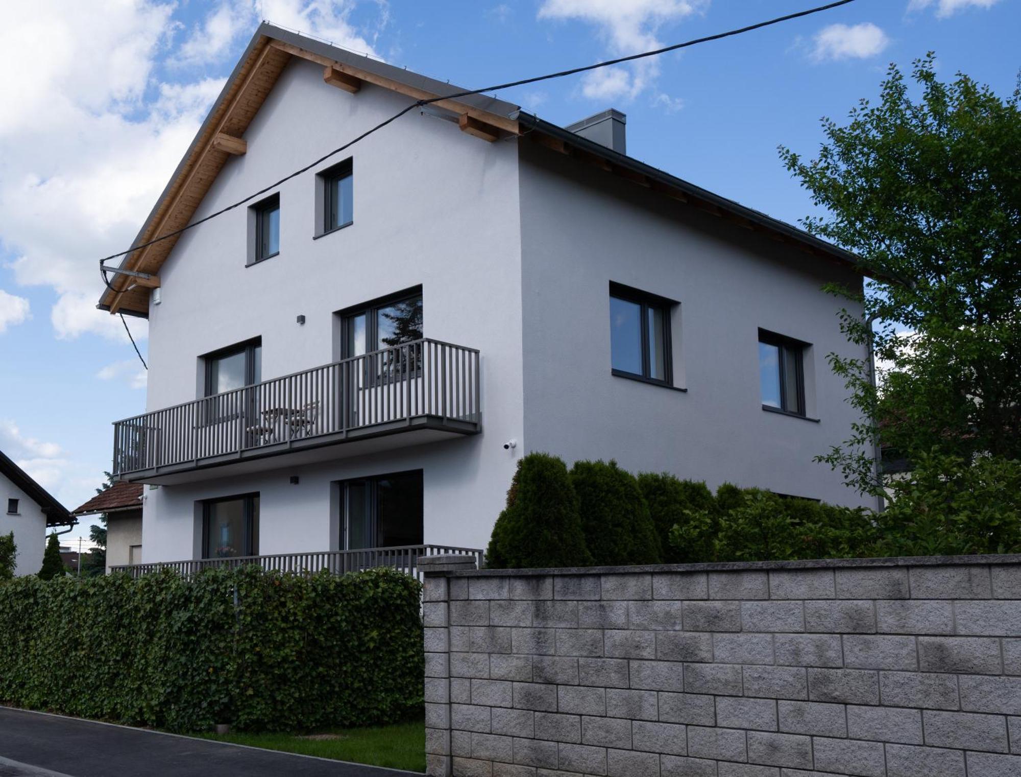 Residence Black&White Lubiana Esterno foto