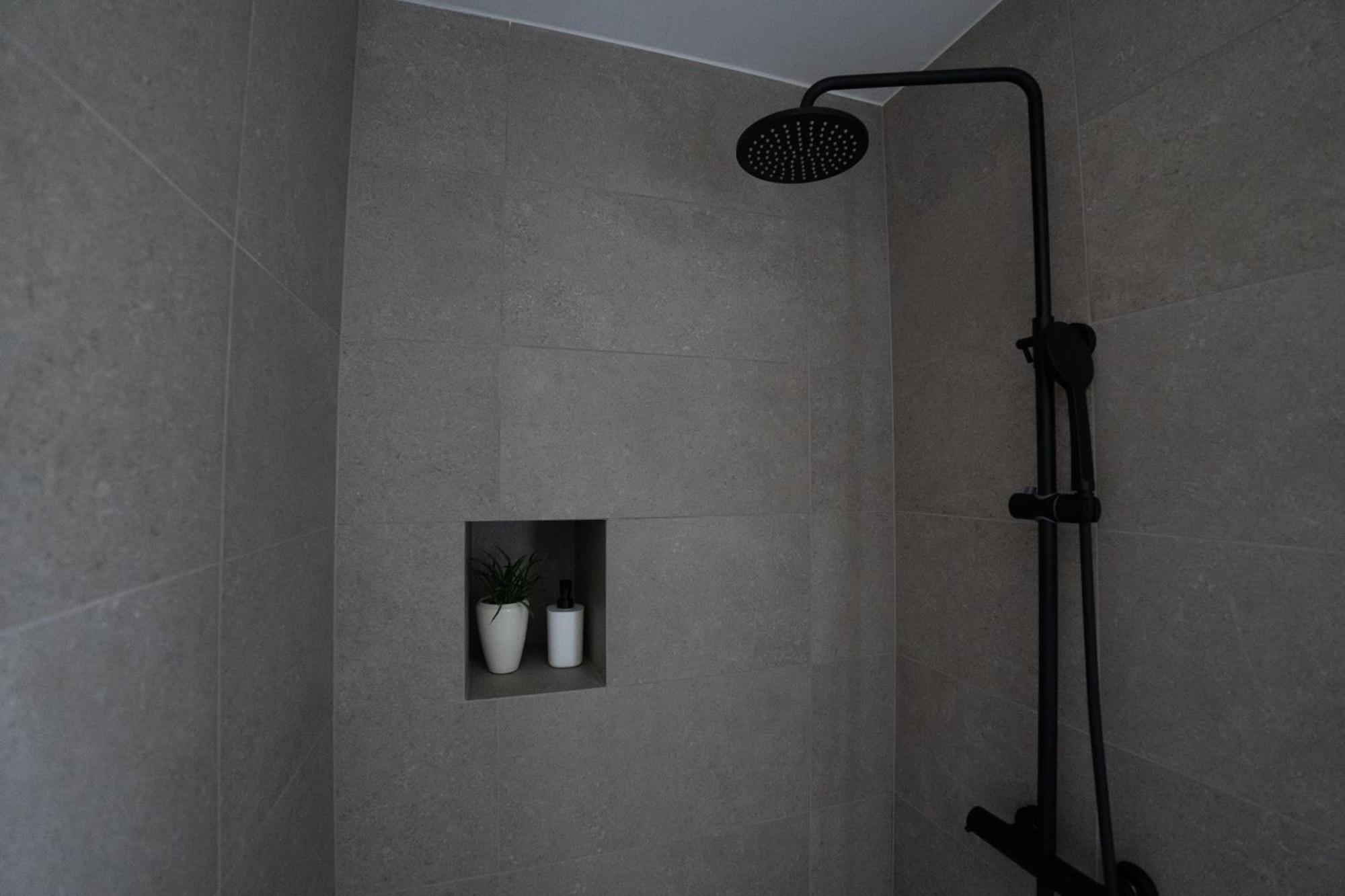 Residence Black&White Lubiana Esterno foto
